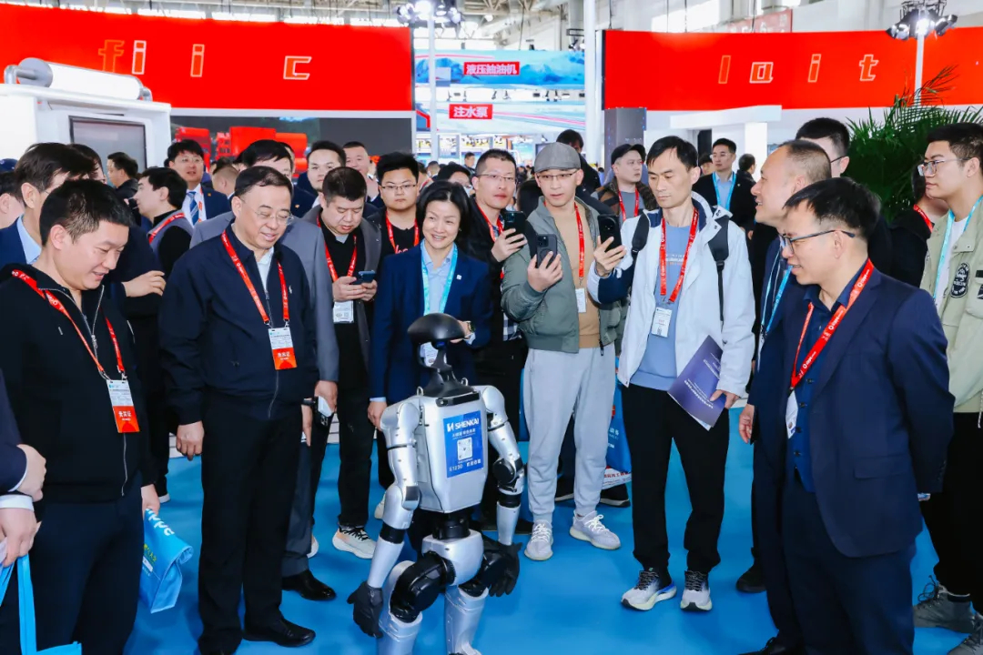 AI Empowers a Green Future | Shenkai Attended cippe 2025(图9) AI Empowers a Green Future | Shenkai Attended cippe 2025(图9)