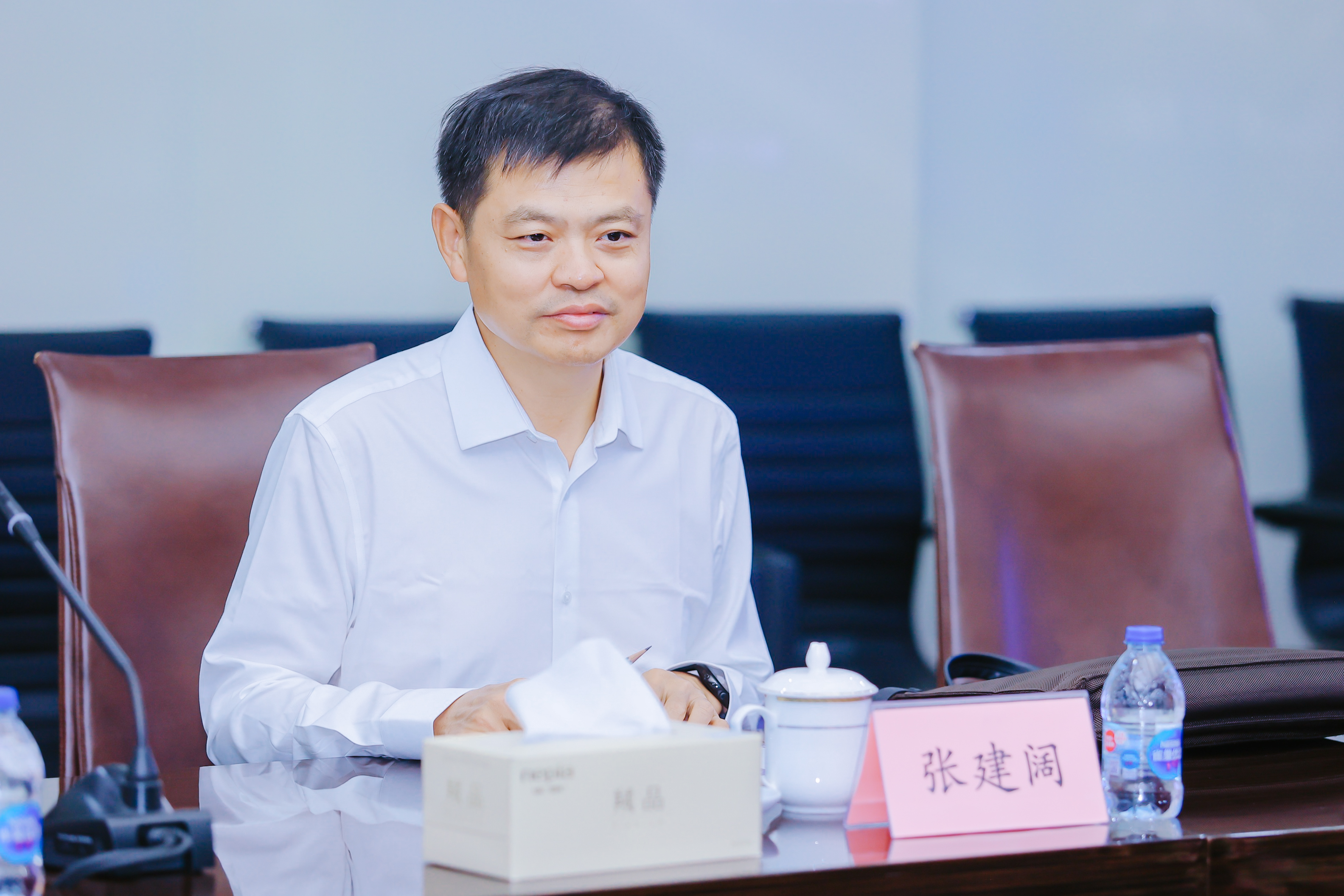 Öйúʯ»¯Ïòµ¼Áõ»áÓÑ¡¢ÕލÀ«Ò»ÐÐݰÁÙK1ÌåÓýÂÃÐп¼²ì(ͼ5) Öйúʯ»¯Ïòµ¼Áõ»áÓÑ¡¢ÕލÀ«Ò»ÐÐݰÁÙK1ÌåÓýÂÃÐп¼²ì(ͼ5)