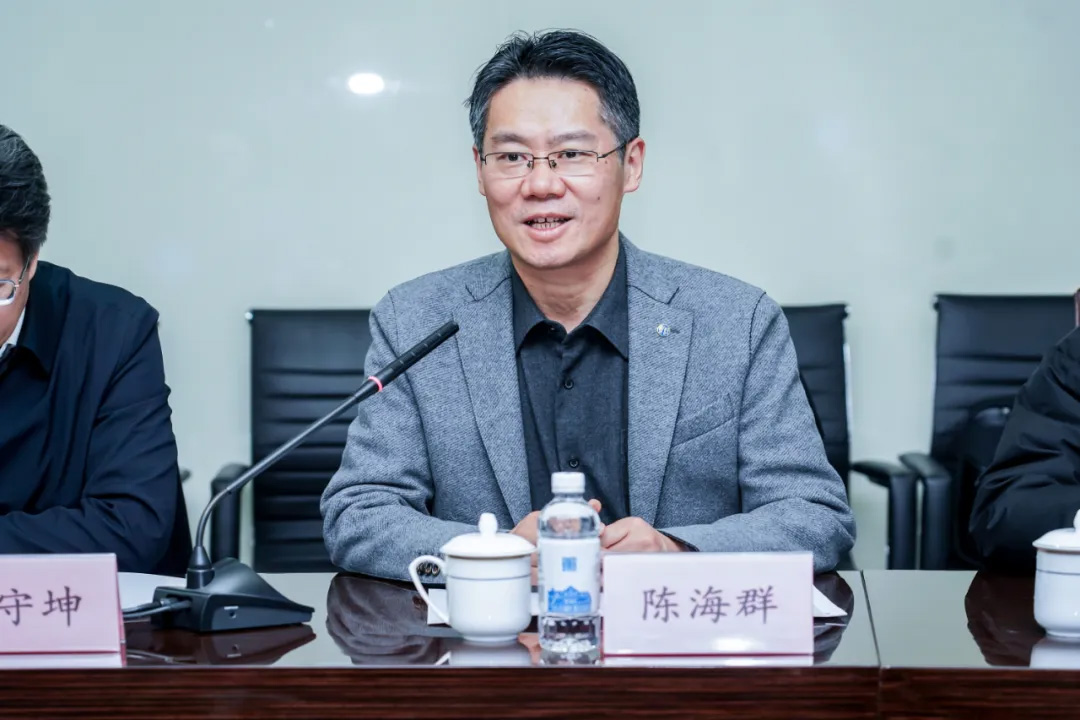 ���ݴ�ѧ��������ǡ��º�ȺУ��һ��ݰ��K1�������п���(ͼ4)